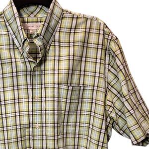 Cutter & Buck button front short sleeve Men’s shirt L green plaid pocket